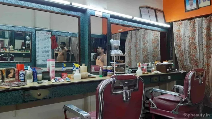 Shree Krishna Hair Salon श्रीकृष्ण हेअर सेलाॅन, Mumbai - Photo 6