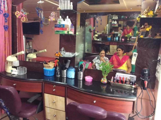 Sakhi Beauty Parlour, Mumbai - Photo 2