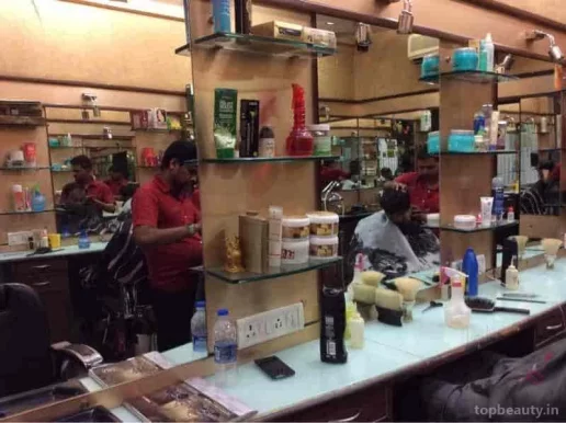 Style - U Hair Parlour, Mumbai - Photo 4