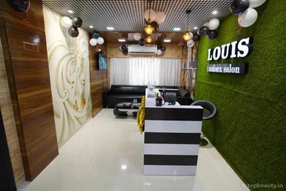 Louis Unisex Salon, Mumbai - Photo 7