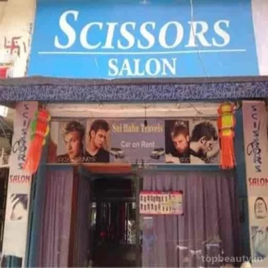Scissors Salon, Mumbai - Photo 5