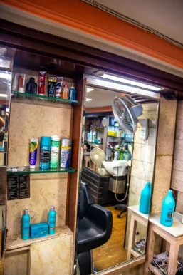 Benzer Hair Saloon, Mumbai - Photo 7