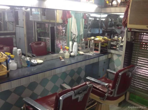 Maharashtra Hair Cutting Saloon, Mumbai - Photo 7