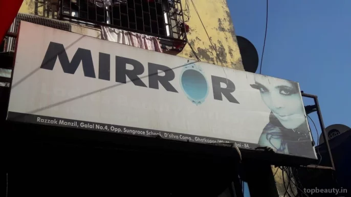 Mirror Ladies Parlour, Mumbai - Photo 2