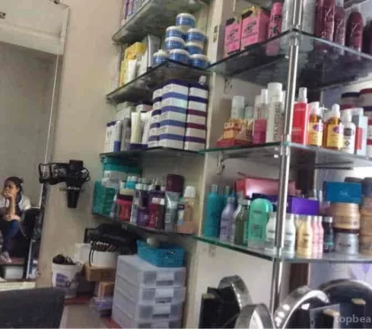 Chen’s Hair & Beauty Salon – Cnd shellac in Mumbai