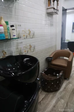 Evolve hair and beauty salon, Mumbai - Photo 3
