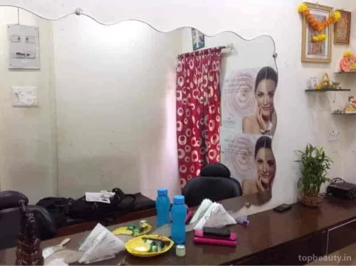 Sakshi Beauty Parlour and Classes, Mumbai - Photo 3