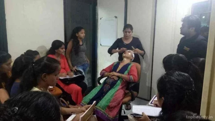 Ranjanas Beauty Parlour & Academy, Mumbai - Photo 1