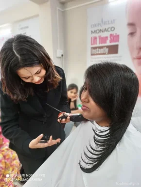 The 'D' Studio Unisex Salon : Beauty salon in Borivali East | Unisex Salon | Hair Cutting & Styling | Waxing | Threading | Manicure | Pedicure | Hair Treatment | Keratin | Smoothening | Hair Spa in Borivali East, Mumbai - Photo 1