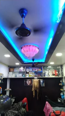 Noble Hair Cutting Salon and Spa, Mumbai - Photo 1