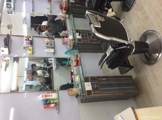 Central Gents Hair Dressers, Mumbai - Photo 3