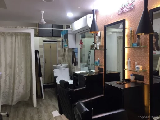 Mirror Ladies Beauty Parlour, Mumbai - Photo 3