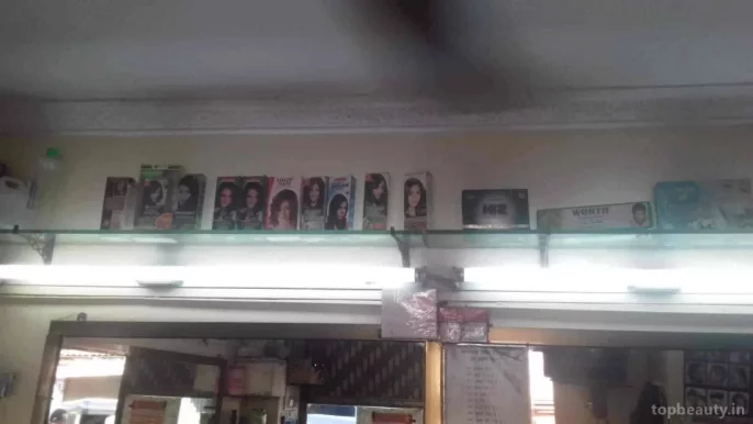 Lucky Hair Cutting Salon, Mumbai - Photo 6