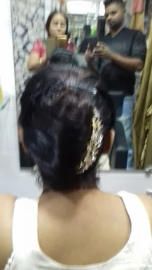 Crazy Cut Hair Salon Malad, Mumbai - Photo 7