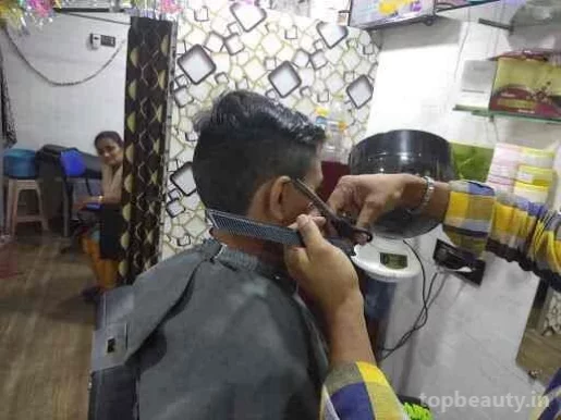 Crazy Cut Hair Salon Malad, Mumbai - Photo 6