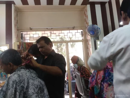 Saroj Hair Dresser, Mumbai - Photo 4