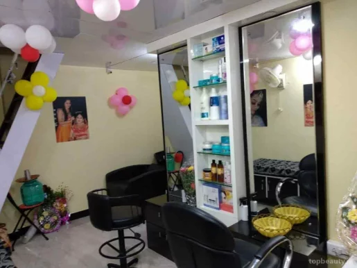 Blossom Hair Make up & Beauty Saloon, Mumbai - Photo 2