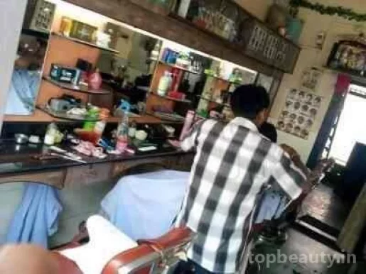 Kolhapur Hair Saloon, Mumbai - Photo 3