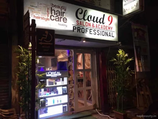 Cloud 9 Salon & academy, Mumbai - Photo 4