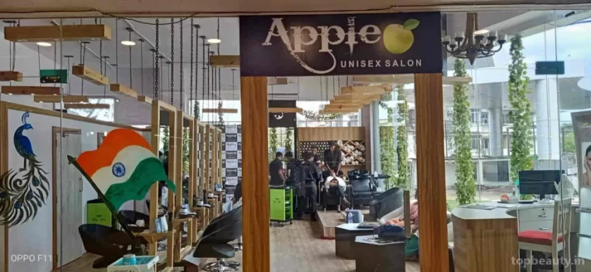 Apple Hair & Beauty Salon, Mumbai - Photo 2