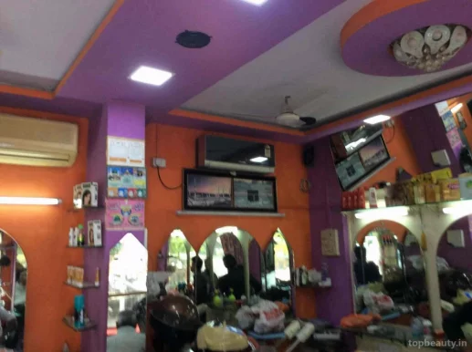 Zulfi Hair Dresser, Mumbai - Photo 4