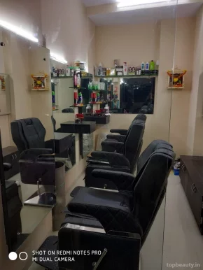 M18 Hair Studio Unisex, Mumbai - Photo 3