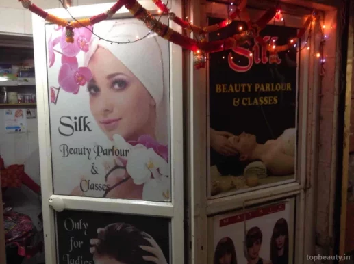 Silk Beauty Parlour, Mumbai - Photo 2