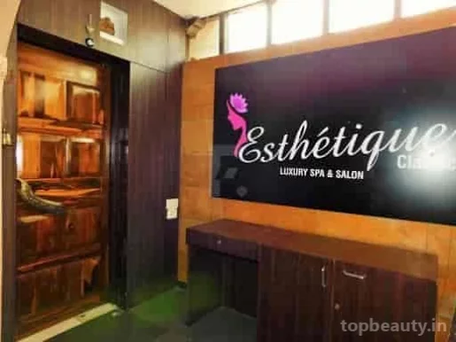 Esthetique Classic Salon & Spa, Mumbai - Photo 5