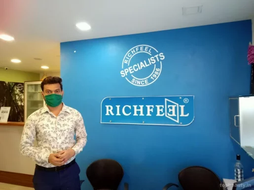 RichFeel Trichology Center, Mumbai - Photo 1