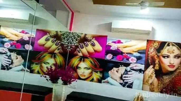 Pooja beauty parlour (ladies only), Mumbai - Photo 4