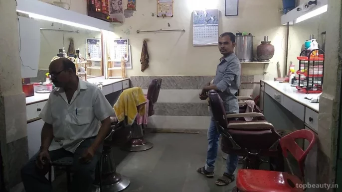 Aashirwad Hair Cutting Salon, Mumbai - Photo 4
