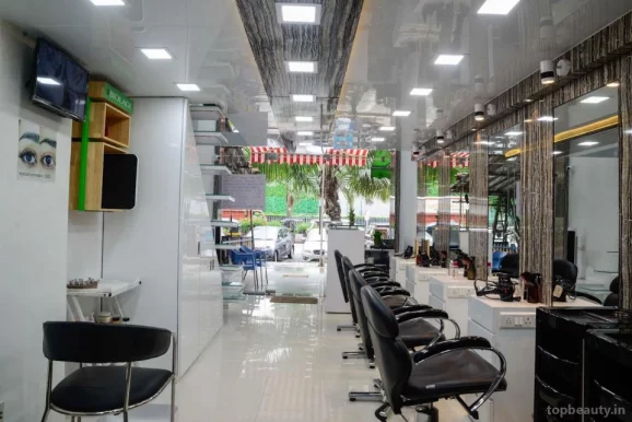 REVER Hair & Beauty Salon, Mumbai - Photo 5