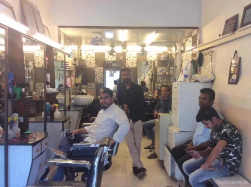 Paris Hair Cutting Saloon, Mumbai - Photo 5