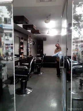 Uttam Hair Saloon, Nagpur - Photo 1