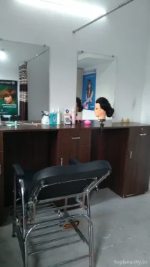 Glaam up ladies salon, Nagpur - Photo 3