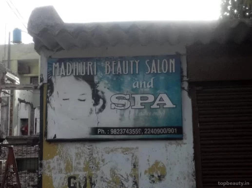 Madhuri Beauty Saloon, Nagpur - Photo 2