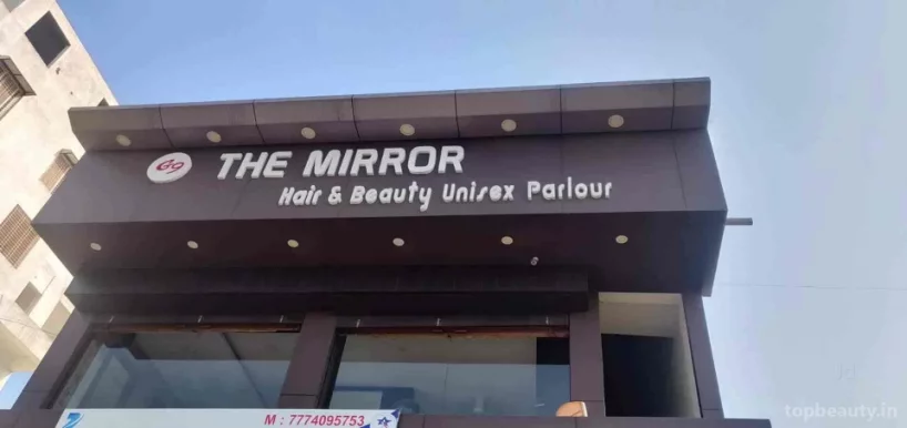 The mirror hair & beauty unisex salon spa, Nagpur - Photo 2