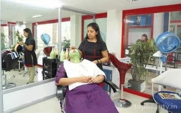 Prachi's Beauty Studio & Spa, Nagpur - Photo 2