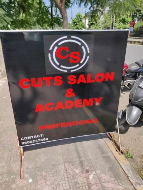 Cuts Professional Salon and Academy, Nagpur - Photo 7
