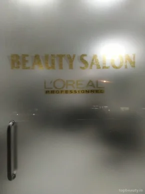 Skin Care Beauty Salon L'Oreal Professionnel, Nashik - Photo 3