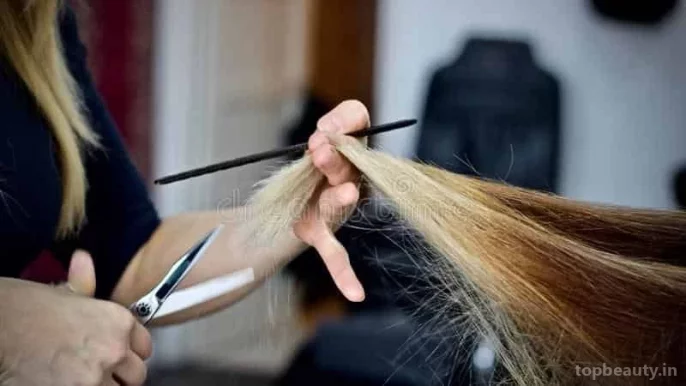 Hair Crafters Unisex Salon, Nashik - Photo 4