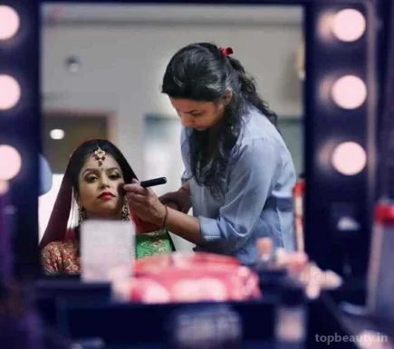 Balla Sisters Makeup Artist, Noida - Photo 7
