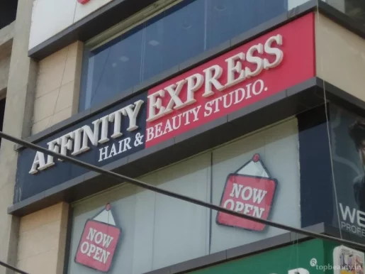 Affinity Express, Noida - Photo 8