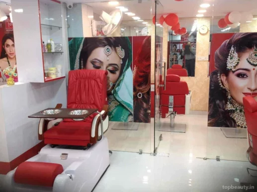 Bharti Taneja's ALPS Beauty Clinic and Unisex Saloon, Noida - Photo 5