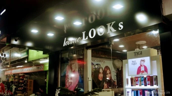 Iconic looks salon, Noida - Photo 3