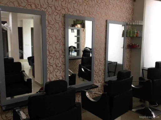Change Over Unisex Salon, Noida - Photo 3