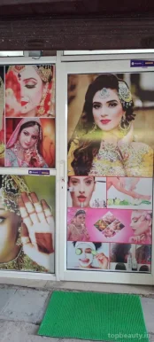 Ladycare Beauty Parlor, Noida - Photo 1