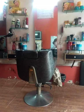 Classic Unisex Hair Saloon, Noida - Photo 6