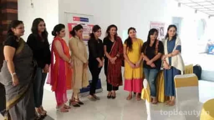 VLCC Institute of Beauty & Nutrition, Noida - Photo 5