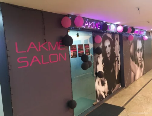 Lakmé Salon, Noida - Photo 4